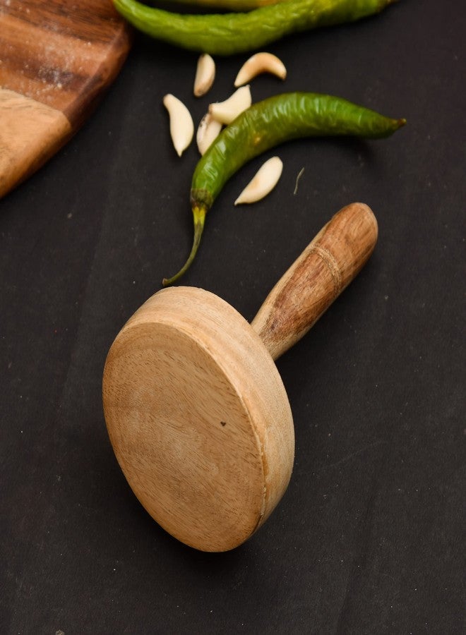 OGGN أداة مطبخ مصنوعة يدوياً من خشب المانجو من OGGN، هراسة يدوية، مكبس روتي/سيكني، مكبس شاباتي خشبي، أداة تقليدية لنفخ الروتي للطهي، سهلة الاستخدام، مثالية لبارانثا هشة (5 × 3 بوصات) - Image 1
